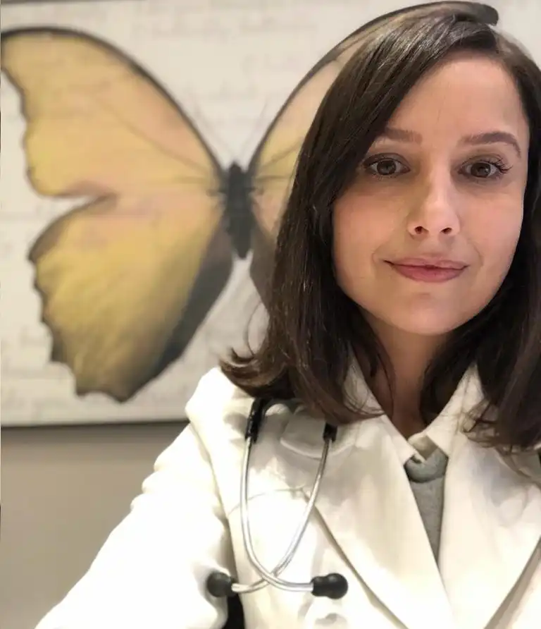 Dra. Andressa Pilonetto Liell, endocrinologista